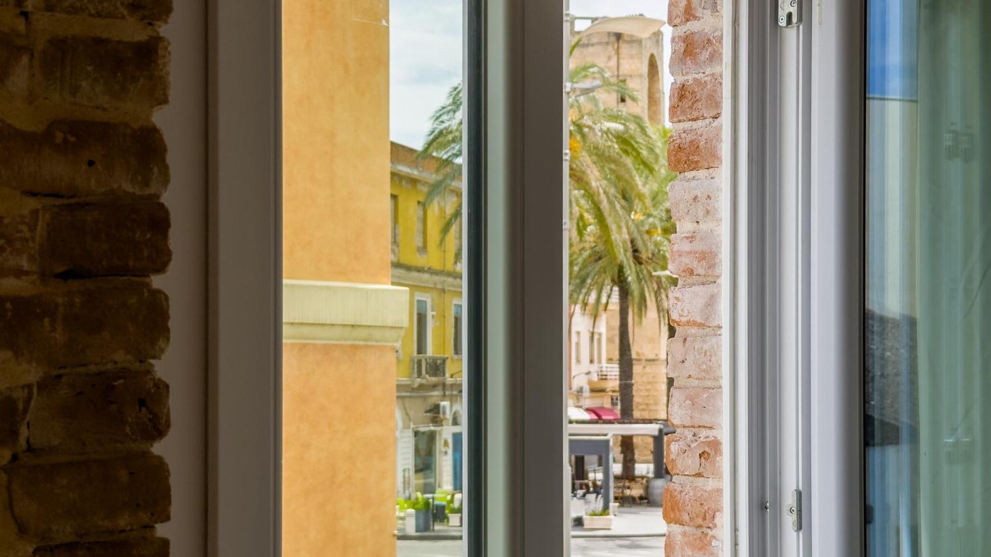 Ceramic Rooms Oristano Exterior photo