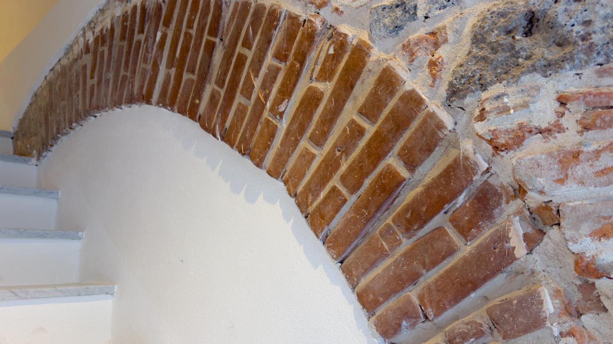 Ceramic Rooms Oristano Exterior photo